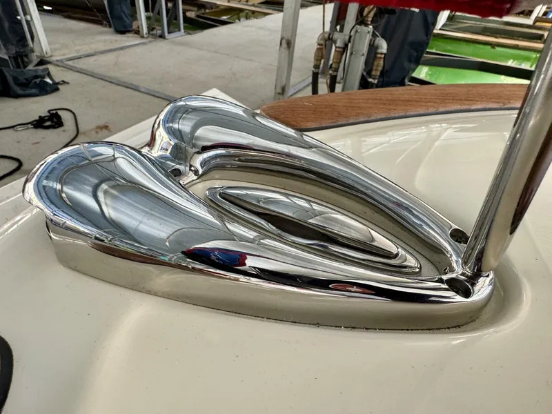 Slide: The Image of Chris-Craft Launch 27 Heritage Trim Edition - Surf 2018 - 49
