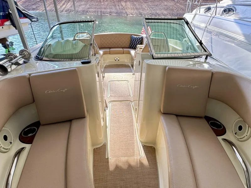 Slide: The Image of Chris-Craft Launch 27 Heritage Trim Edition - Surf 2018 - 54