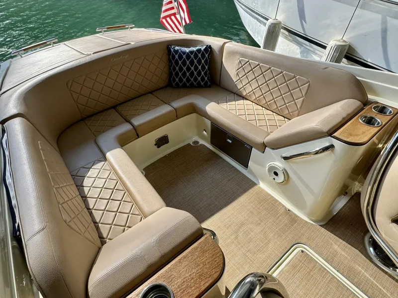 Slide: The Image of Chris-Craft Launch 27 Heritage Trim Edition - Surf 2018 - 57