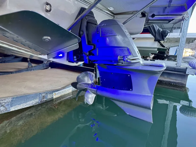 Slide: The Image of Chris-Craft Launch 27 Heritage Trim Edition - Surf 2018 - 84