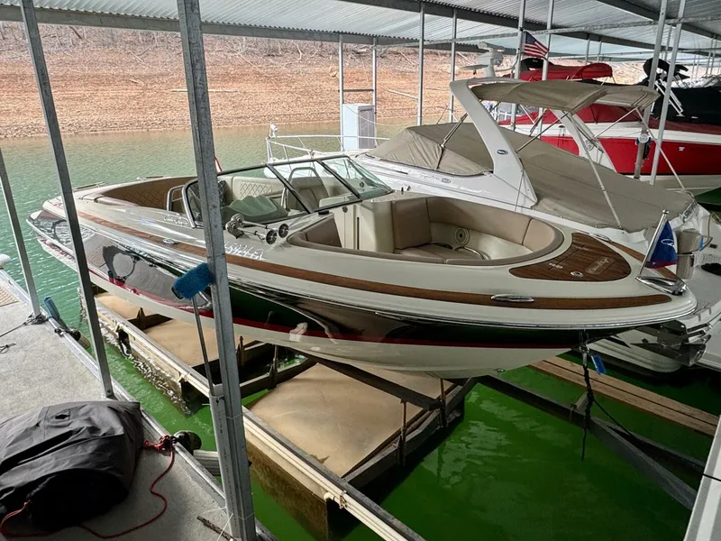 Slide: The Image of Chris-Craft Launch 27 Heritage Trim Edition - Surf 2018 - 9