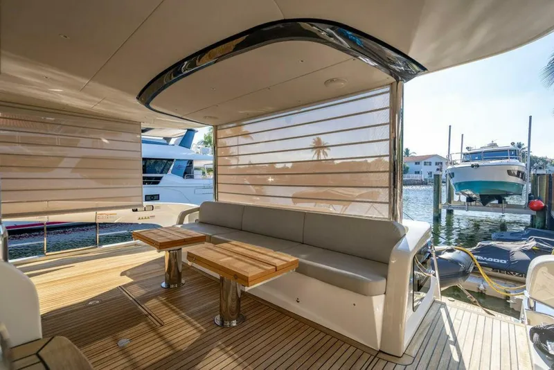 Slide: The Image of Absolute 64 Navetta 2023 - 48