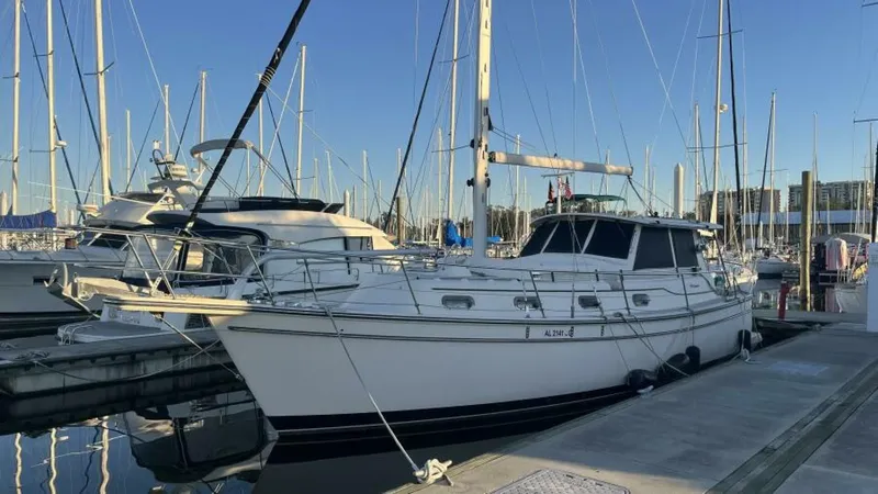 The Image of Island Packet SP Cruiser / Motorsailer 2008 - 0