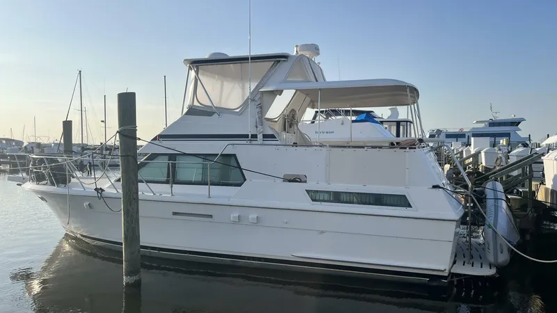 The Image of Hatteras Double Cabin 1994 - 0