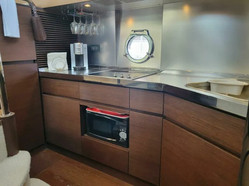 Slide: The Image of Azimut 43S 2009 - 29
