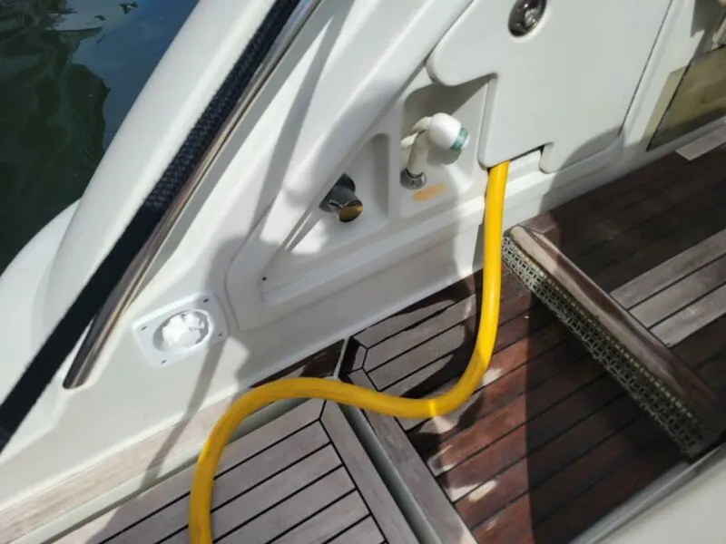 Slide: The Image of Azimut 43S 2009 - 47