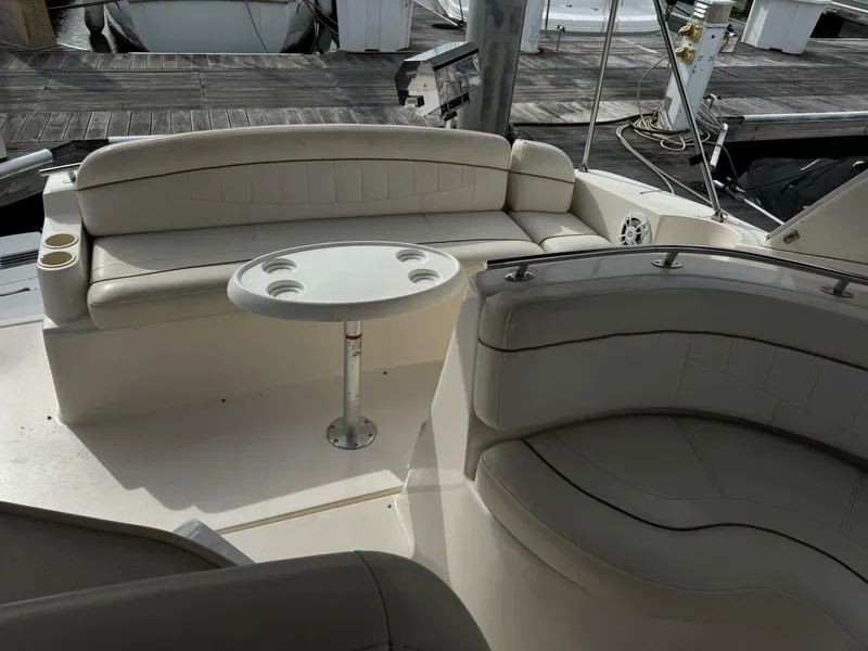 Slide: The Image of Rinker 342 Fiesta Vee 2002 - 19