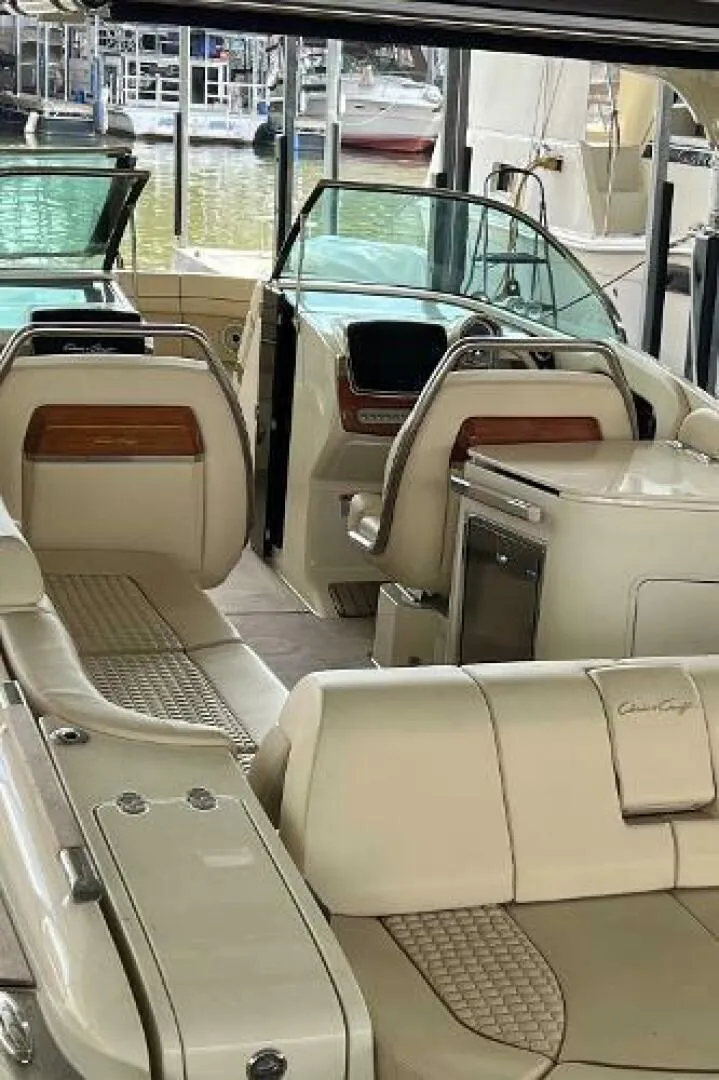 Slide: The Image of Chris-Craft Launch 31 GT 2020 - 12