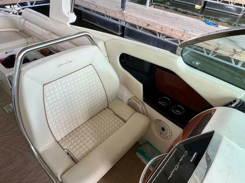 Slide: The Image of Chris-Craft Launch 31 GT 2020 - 17