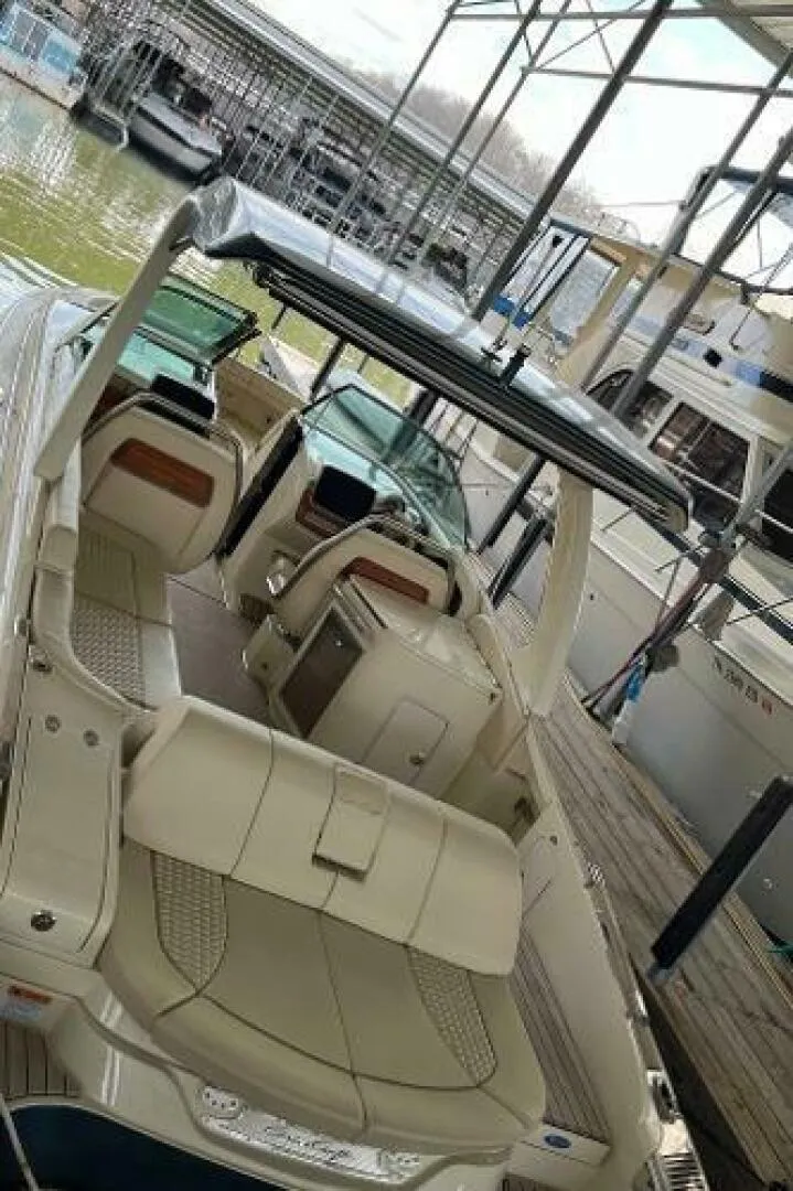 Slide: The Image of Chris-Craft Launch 31 GT 2020 - 30