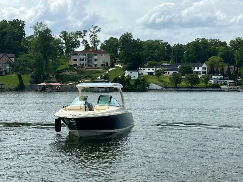 Slide: The Image of Chris-Craft Launch 31 GT 2020 - 87