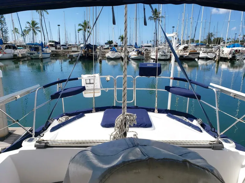 Slide: The Image of Tayana 48 Center Cockpit 1998 - 15