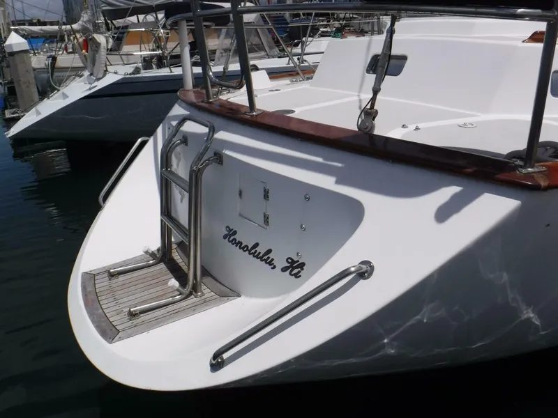 Slide: The Image of Tayana 48 Center Cockpit 1998 - 36