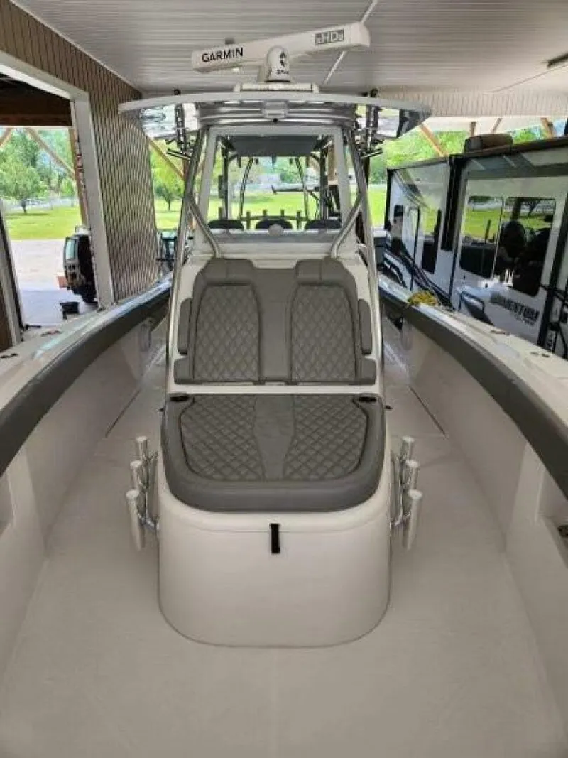 Slide: The Image of Front Runner 36 CC 2023 - 17