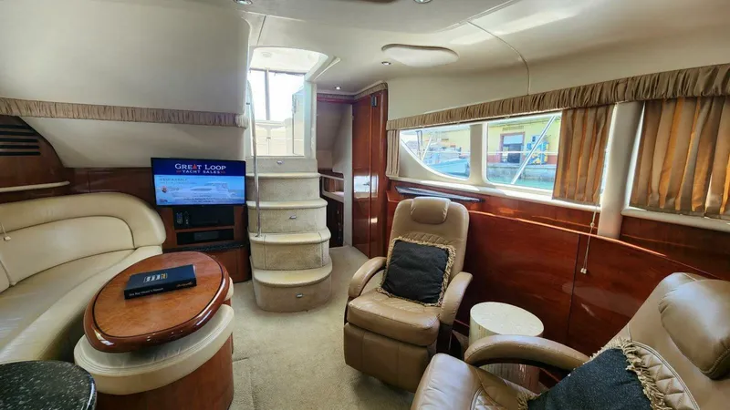 Slide: The Image of Sea Ray 390 Motor Yacht 2004 - 30