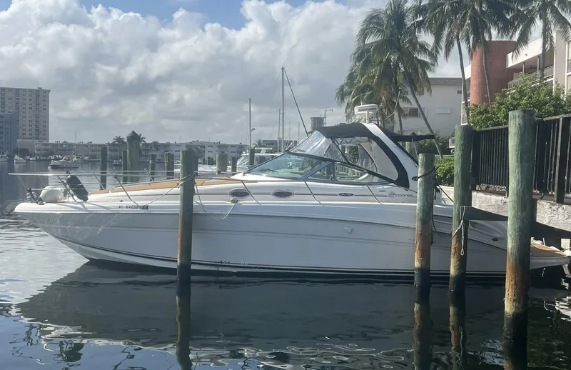 Slide: The Image of Sea Ray 360 Sundancer 2002 - 2
