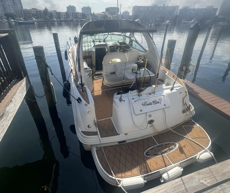 Slide: The Image of Sea Ray 360 Sundancer 2002 - 3