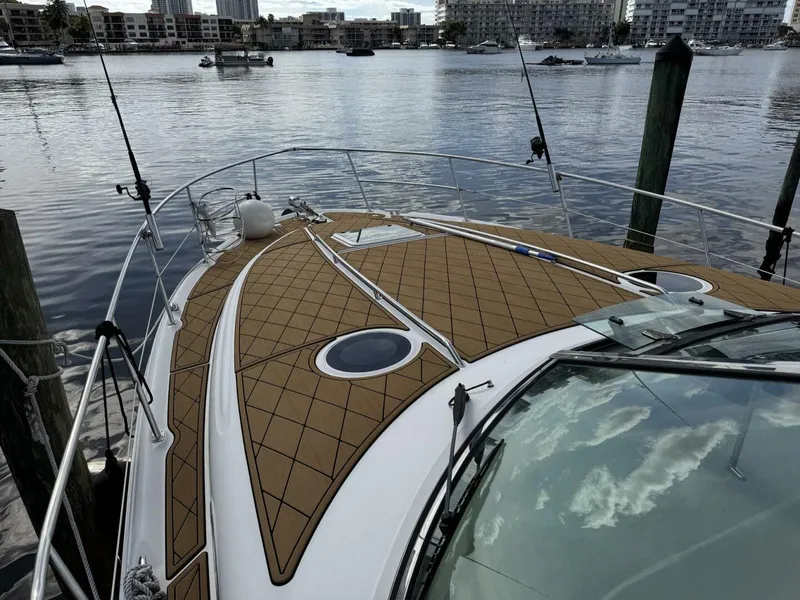 Slide: The Image of Sea Ray 360 Sundancer 2002 - 5