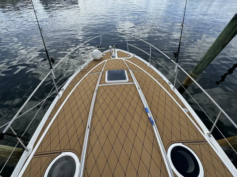 Slide: The Image of Sea Ray 360 Sundancer 2002 - 6