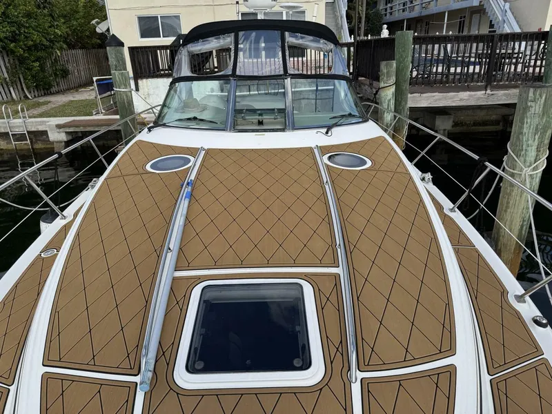 Slide: The Image of Sea Ray 360 Sundancer 2002 - 8