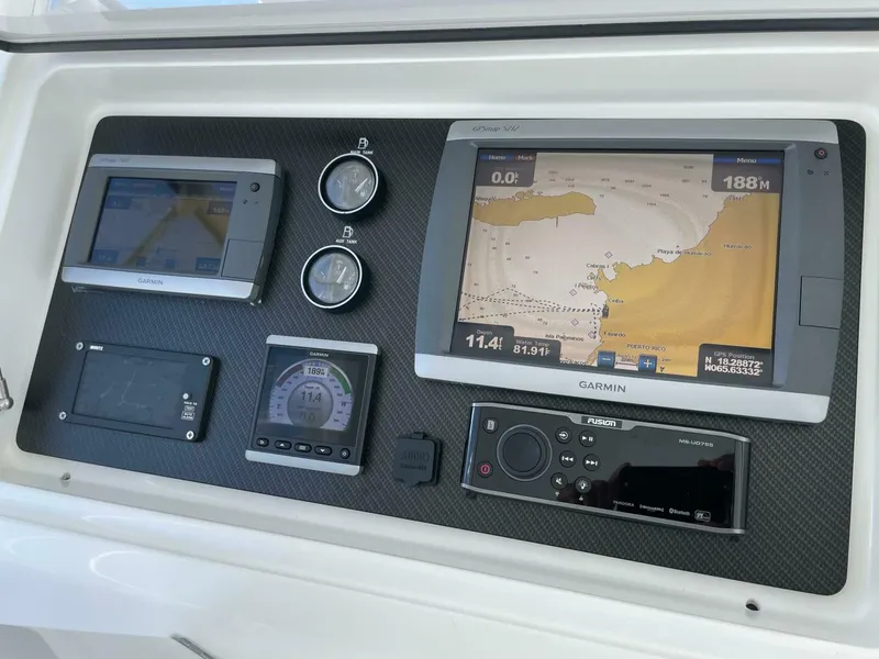 Slide: The Image of Viking 52 Convertible 2007 - 55