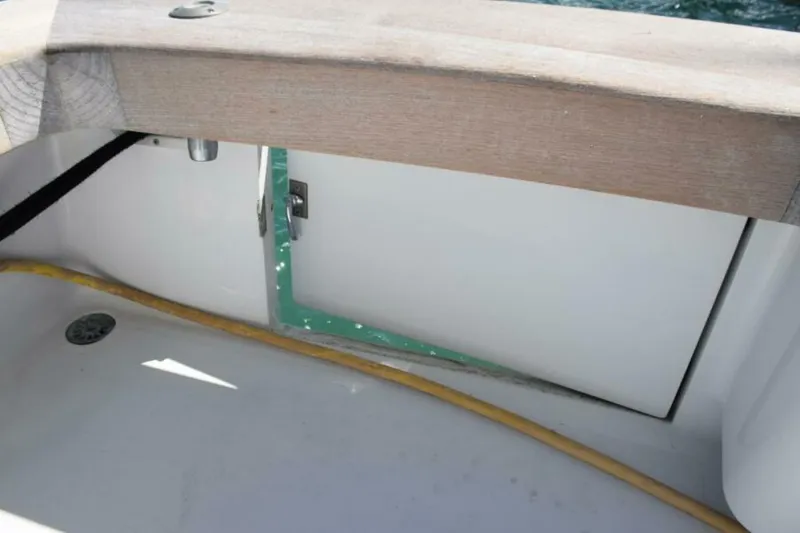 Slide: The Image of Sunny Briggs Flybridge Sportfish 1990 - 28