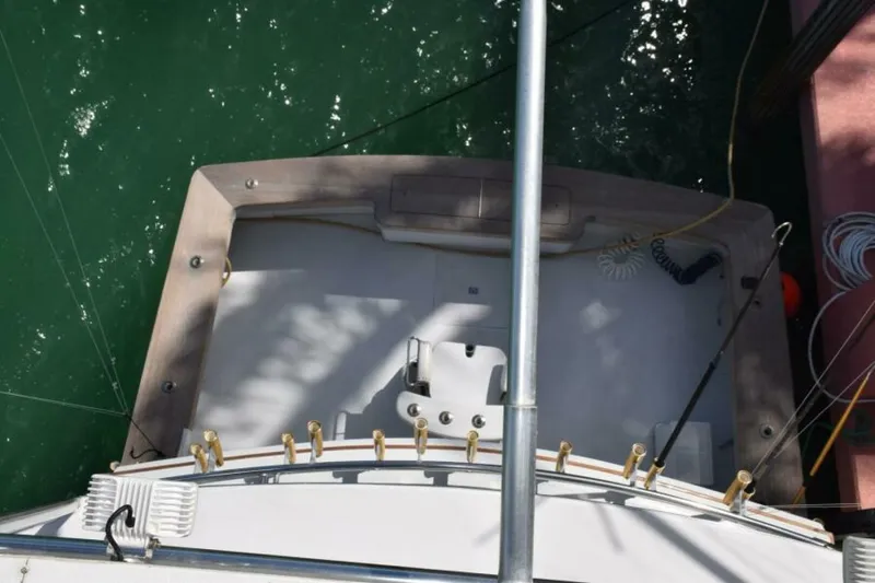 Slide: The Image of Sunny Briggs Flybridge Sportfish 1990 - 58