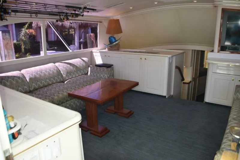 Slide: The Image of Sunny Briggs Flybridge Sportfish 1990 - 6