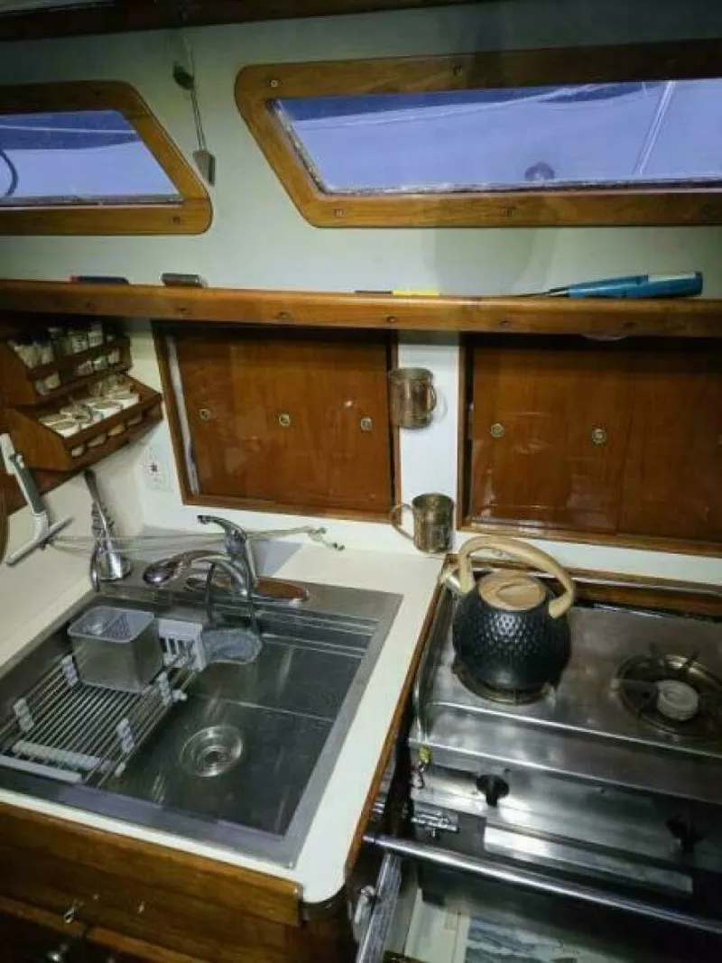 Slide: The Image of Gulfstar 40 1977 - 12