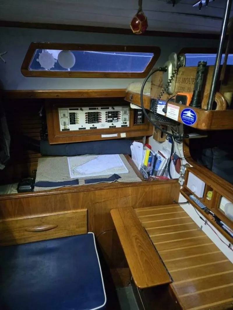 Slide: The Image of Gulfstar 40 1977 - 18