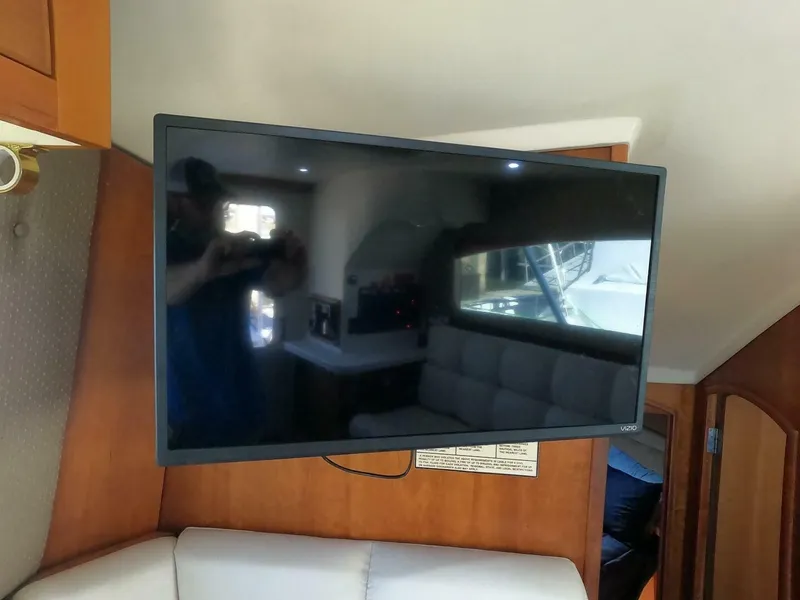 Slide: The Image of Luhrs 34 Convertible 2002 - 24