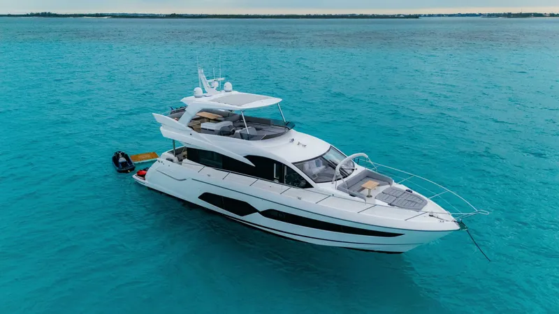 The Image of Sunseeker Manhattan 66 2018 - 0