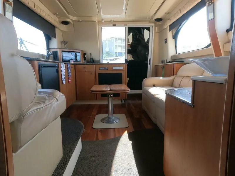 Slide: The Image of Meridian 34 Convertible 2003 - 31