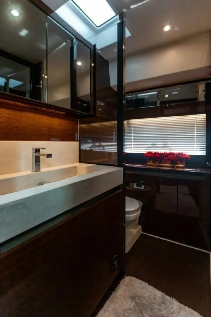 Slide: The Image of Prestige 630 Flybridge 2020 - 20