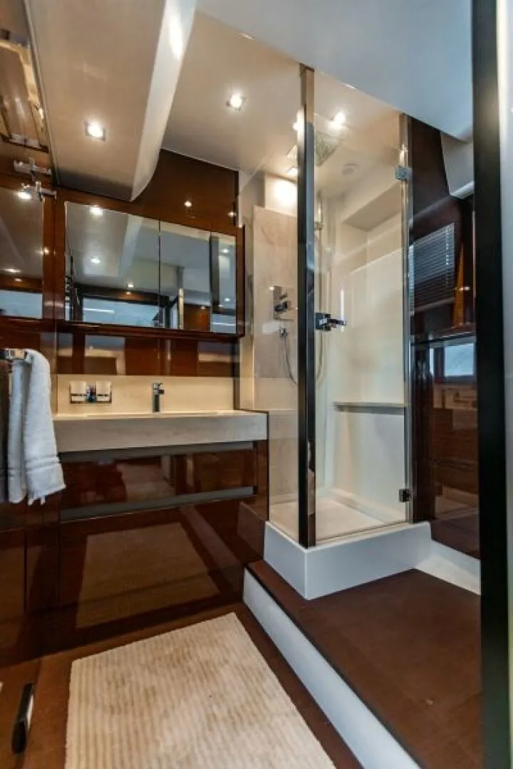 Slide: The Image of Prestige 630 Flybridge 2020 - 26