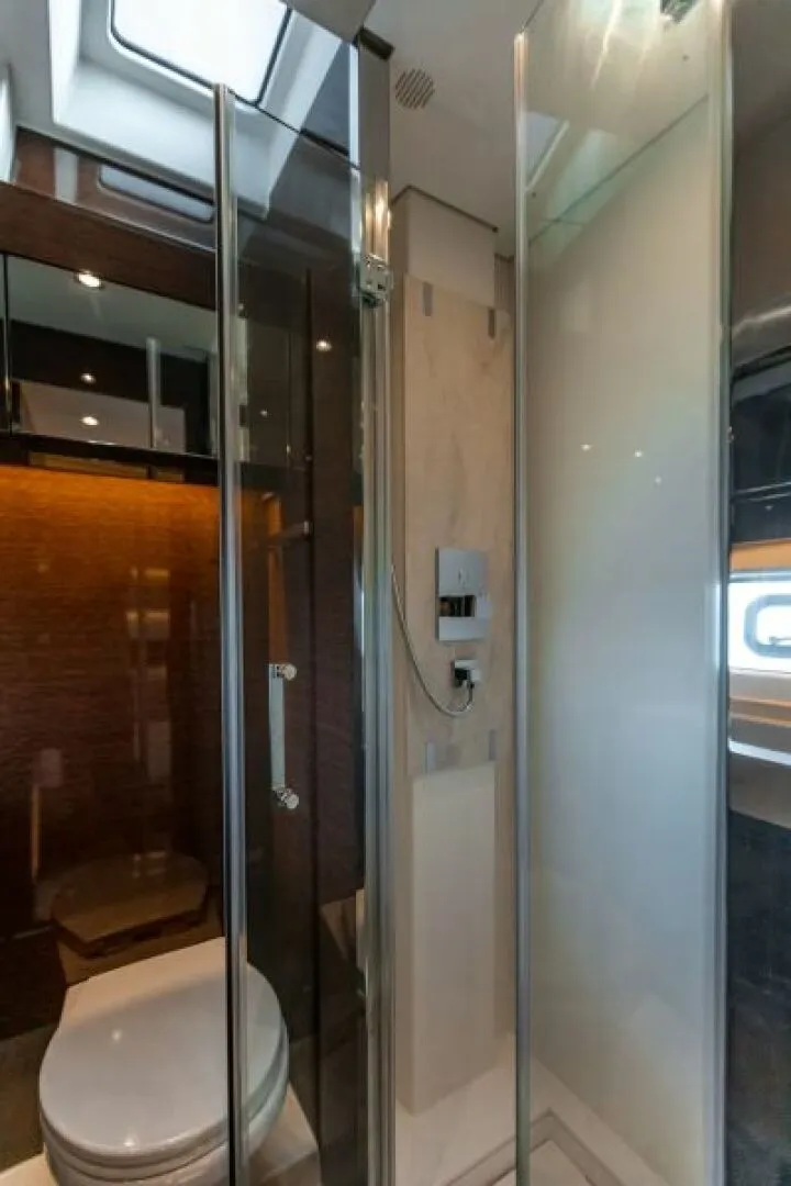 Slide: The Image of Prestige 630 Flybridge 2020 - 34
