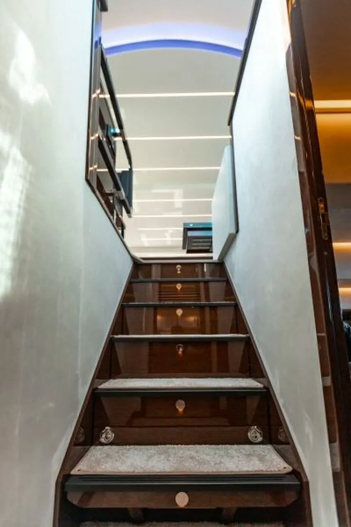 Slide: The Image of Prestige 630 Flybridge 2020 - 35
