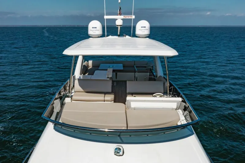 Slide: The Image of Prestige 630 Flybridge 2020 - 59