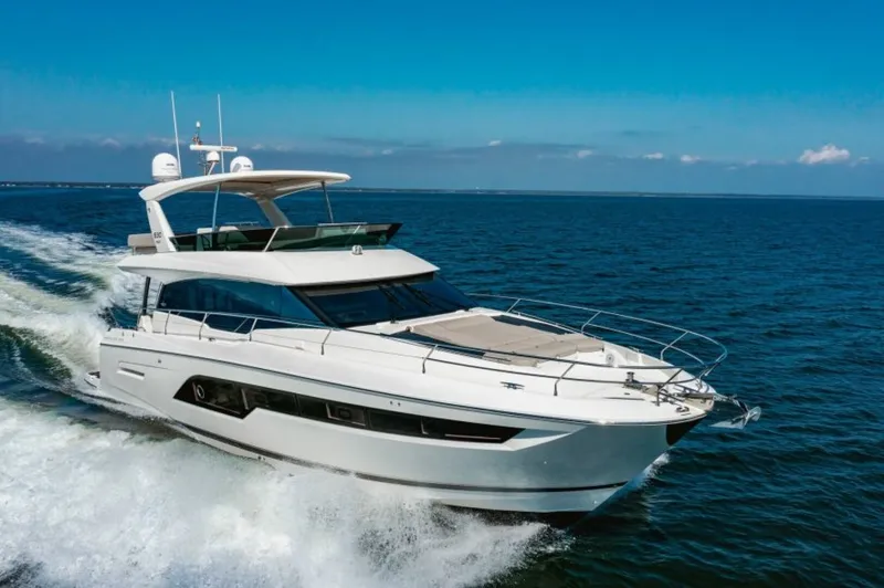 Slide: The Image of Prestige 630 Flybridge 2020 - 73