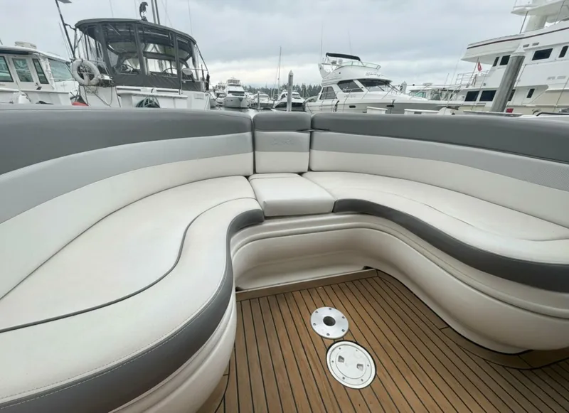 Slide: The Image of Sea Ray 29SLX with cuddy cabin 2007 - 10