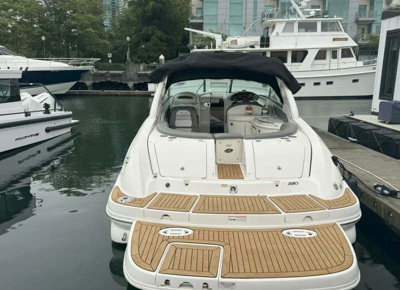 Slide: The Image of Sea Ray 29SLX with cuddy cabin 2007 - 3