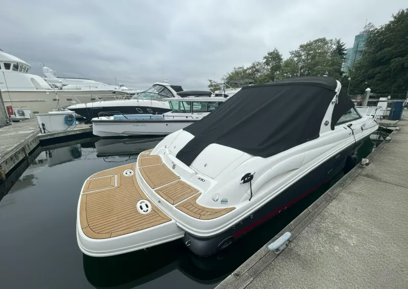 Slide: The Image of Sea Ray 29SLX with cuddy cabin 2007 - 6