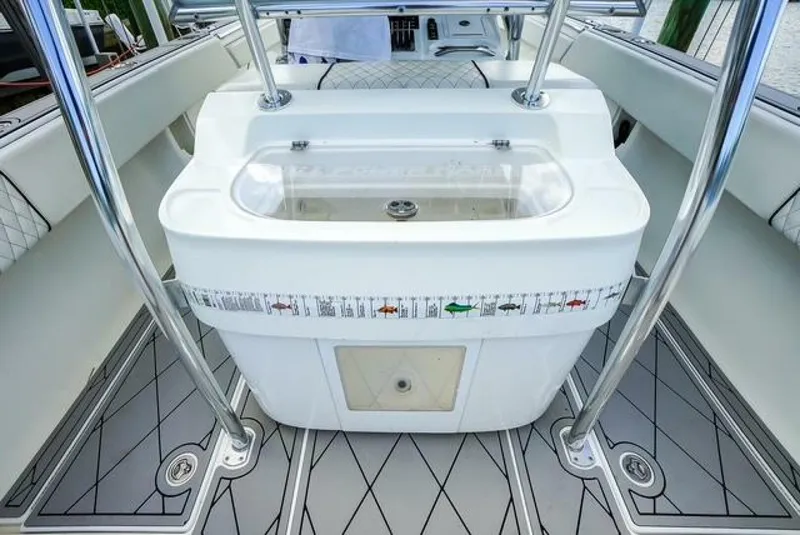 Slide: The Image of Spectre 37 Center Console 2007 - 20