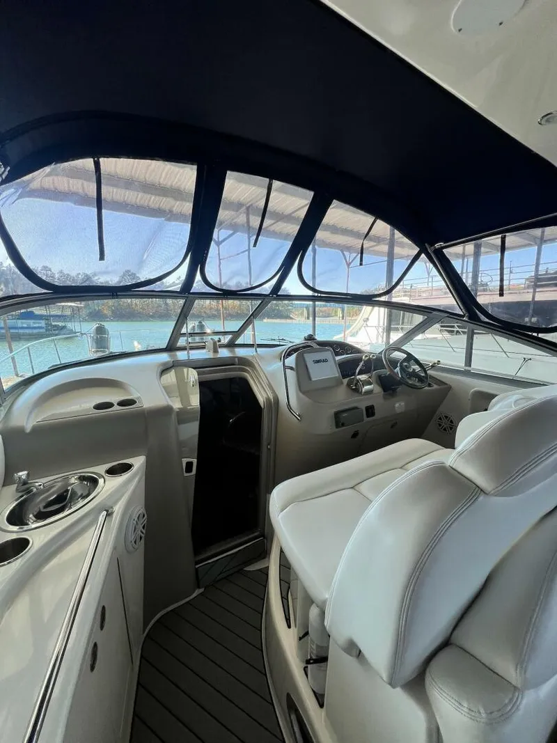 Slide: The Image of Sea Ray 340 Sundancer 2002 - 14
