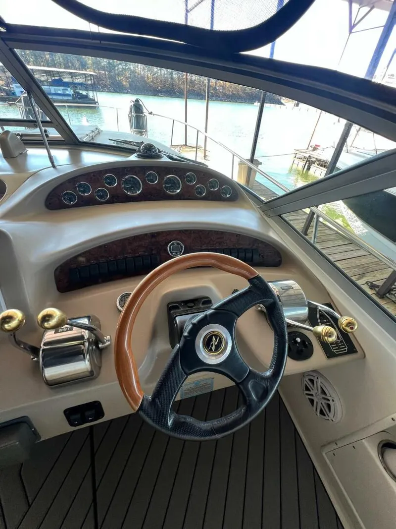 Slide: The Image of Sea Ray 340 Sundancer 2002 - 19
