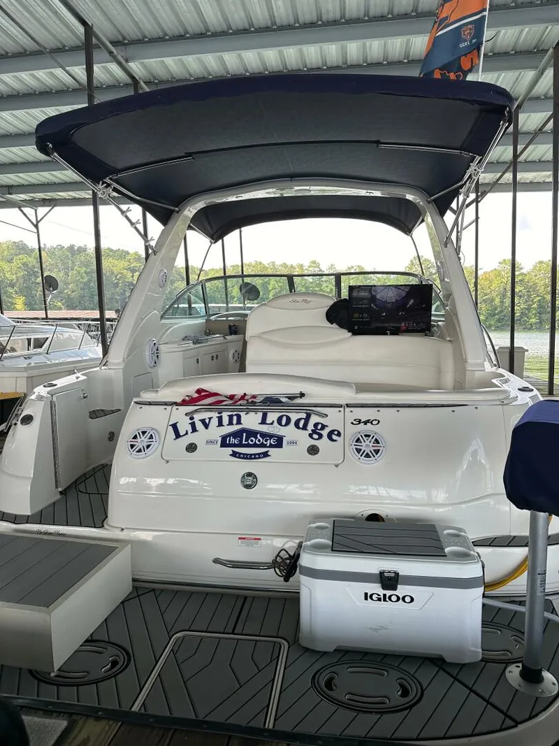 Slide: The Image of Sea Ray 340 Sundancer 2002 - 7