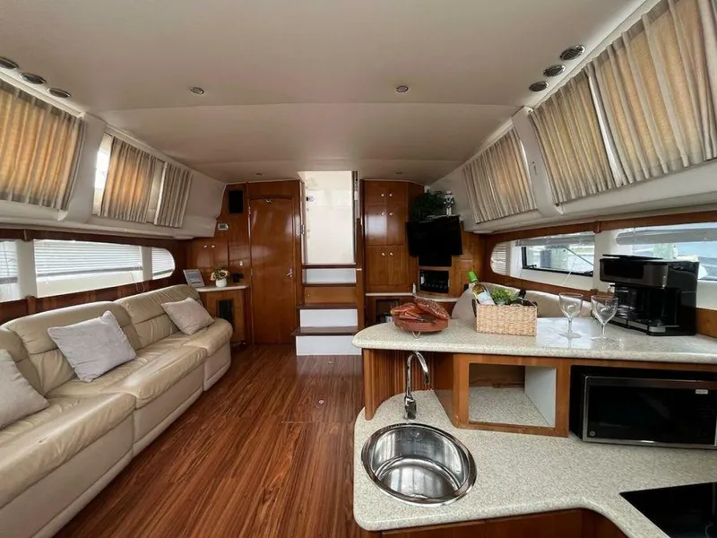 Slide: The Image of Carver Yachts 396 Motor Yacht 2000 - 19