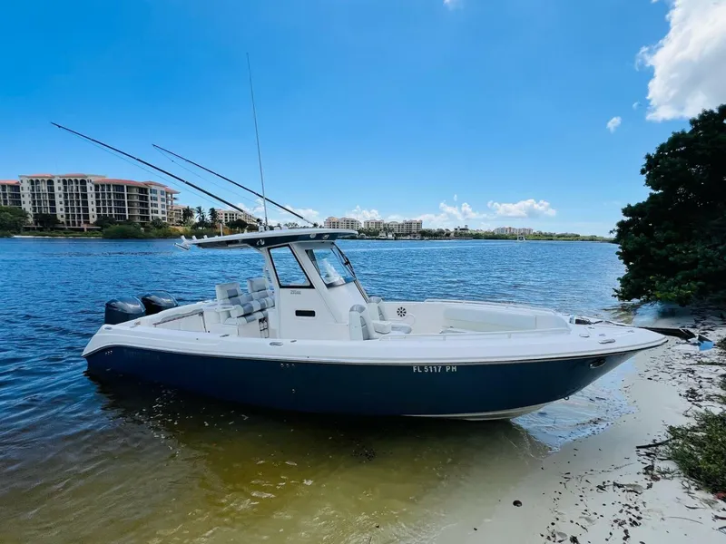 The Image of Everglades 295 Center Console 2012 - 0