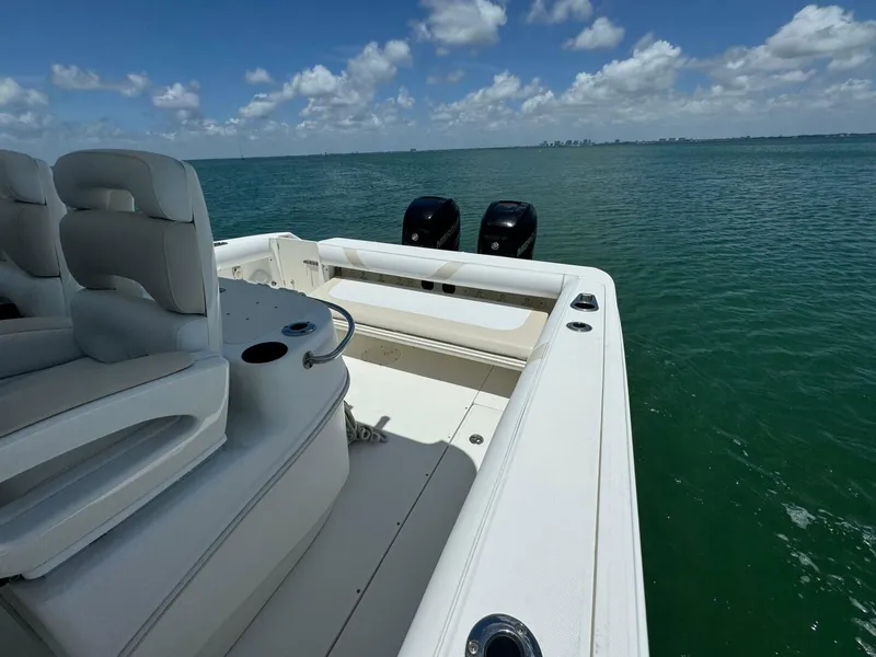 Slide: The Image of Boston Whaler 320 Outrage 2008 - 13