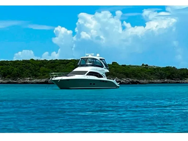 The Image of Sea Ray 52 Sedan Bridge 2006 - 0